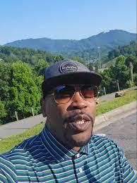 I had a second to catch up with Jack and peep his awesome comic book  collection. FIRE!! Shout out to Memory Lane Comics, Doc's Basement, and all  the comic book shops across