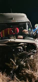 Pe aceasi tema rămâi aproape de ştirile importante şi aplicaţiile preferate: Foto Un Microbuz Si Un Autoturism S Au Ciocnit Frontal In Judetul Arad Echipajele De Salvare Au Adus Trei Oameni La Spital Mobile