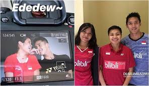 Tunggal putra indonesia jonatan christie saat bertanding pada turnamen indonesia masters 2020, jakarta, jumat (17/1). Jonatan Christie Ketahuan Gandeng Tangan Orang Netizen Tebak Tebakan Siapa Dirinya Boombastis