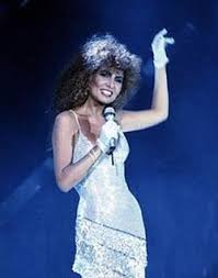 Con artisti big del calibro di milva, loredana bertè, ivana spagna, toto cutugno, grazia di michele & mauro coruzzi. Loredana Berte In Tour Nella Capitale Io Si Live 2010