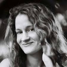 Lisa Warshaw (@lawarshaw)