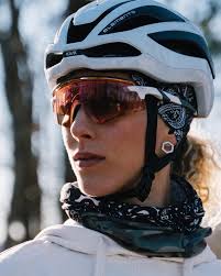 Stoked to race the iconic #Lefty this season 😍 Make sure to follow  @cannondalemountain if you want to see more photos of what we are up.  🚴🏼‍♀️🚵🏼‍♀️🚴🏼🚵🏻‍♂️🚴🏼‍♂️ #cᴏᴍᴇʀɪᴅᴇᴡɪᴛʜᴜs Photos (c) @danny.awang  #cannondale #