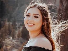 Sherry Vasquez's Instagram, Twitter & Facebook