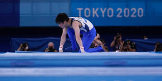 Uchimura kohei jpn 2018 artistic worlds doha qat qualifications horizontal bar. 6kgfgx86 30m9m