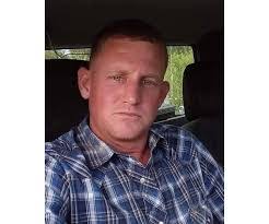 Eddie Dees's Instagram, Twitter & Facebook