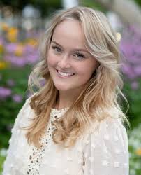 Stratham Historical Society awards 2022 scholarships