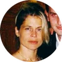 Family relationship of Joseph Macy and Linda Hamilton via Tristam Coffin