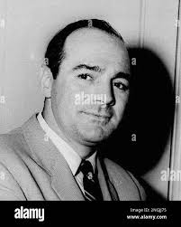 Francis ``Franny'' Murray, shown in this 1951 photo, an all-American in  football and basketball at the University of Pennsylvania who played two  seasons with the Philadelphia Eagles, died Sunday June 28,1998 at