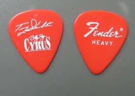 Chicago 1991 Twenty 1 concert tour Roger Lamm stage Guitar Pick