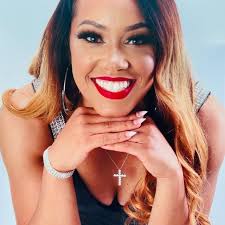 Cierra Hart's Instagram, Twitter & Facebook