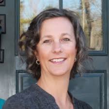 Angela Sarvis's Instagram, Twitter & Facebook