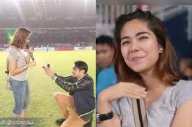 Terima kasih telah membaca kompas.com. Bikin Iri Pria Ini Lamar Kekasihnya Di Hadapan Presiden Jokowi Dan 80 Ribu Penonton Bola Rancah Post