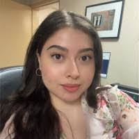 Edith Zelaya's Instagram, Twitter & Facebook