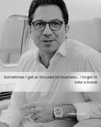 What's the secret to Apple's success? There's so many things… but the  concept in this video is one you can implement in your business today. Too  many of you are overcomplicating the