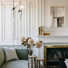 Traditional Vs Modern A Design Guide Urdesignmag It takes notions of modern design and simplifies them further.