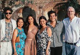 Growing up with frequent trips to her father's country france, solenn heussaff was exposed to art quite a lot, eventually making her fall in love with painting. Solenn Heussaff Plans To Have Baby Ahead Of Anne Curtis Erwan Heussaff Philstar Com