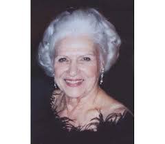 Colleen Bohn's Instagram, Twitter & Facebook