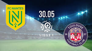 Retrouvez en vidéo, la présentation officielle d'antoine kombouaré, nouvel entraîneur du fc nantes. Cb7 Jlcw7y6qkm