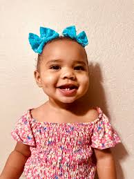 sometimes I get so caught up in being a mama I forgot I'm still dat  girlll🫶🏻 I haven't posted myself in a while Ik yall miss me😚😚😚