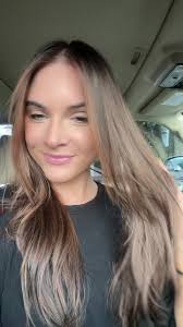 Olivia Leigh Hairstylist