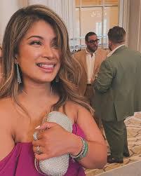 Lisa Naccarato's Instagram, Twitter & Facebook