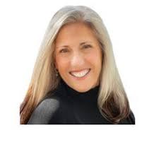 Carol Macaluso's Instagram, Twitter & Facebook