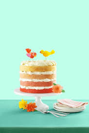 These cupcakes may be simple but they're dainty and mom will appreciate them. 25 Best Mother S Day Cakes For 2021 Easy Homemade Cake Ideas For Mom