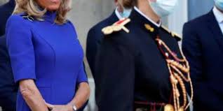 Quel rôle jouait réellement alexandre benalla auprès du couple macron ? Brigitte Macron Fiere Du President Replique Cinglante A Un Chef D Etat Photo