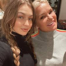 I dhunoi vjehrrën, Dua Lipa merr vendimin e menjëhershëm ndaj këngëtarit të  famshëm