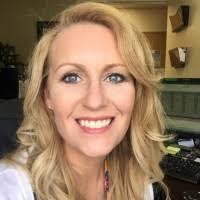 Amanda Braddock's Instagram, Twitter & Facebook