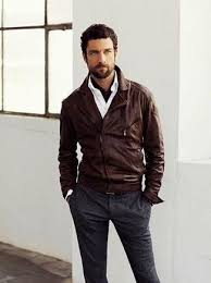 How To Wear The Leather Jacket Well Dressed Men Mens Outfits Stylish Men