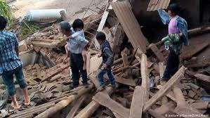 Un terremoto de magnitud 7,8 en la escala richter, golpea el centro de china, causando miles de miertos y desaparecidos en las provincias de beichuan, shaanxi, gansu y yunnan. Terremoto Sacude El Suroeste De China El Mundo Dw 03 08 2014