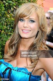 141 Amanda Mckay Photos & High Res Pictures