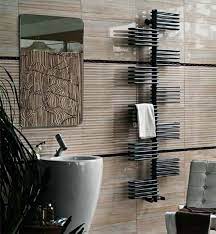 85 Modelli Di Termoarredo Bagno Dal Design Moderno E Originale Mondodesign It Design Moderno Design Del Bagno Design