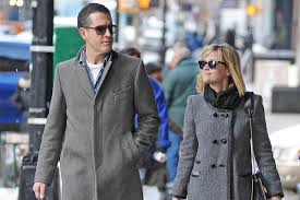 Reese and jim began dating in february 2010 and announced their engagement that. Are Reese Witherspoon And Husband Jim Toth Divorcing In Touch Weekly