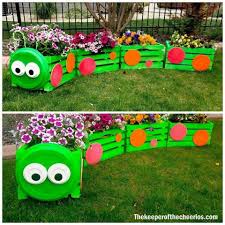 Pin By Jaclyn Drummond On Garten Diy Garden Projects Diy Playground Daycare Decor