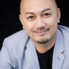 Michael Valerio's Instagram, Twitter & Facebook