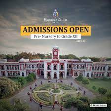 It is centrally located with lush green surroundings and is endowed with a calm & quite atmosphere. Rajkumar College Raipur à¤ª à¤¸ à¤Ÿ Facebook