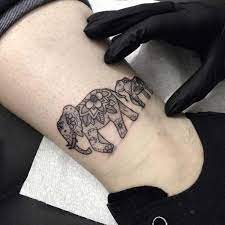 Dövme, dövme fikirleri, dövme tasarımları hakkında daha fazla fikir görün. Fil Dovmeleri Elephant Tattoos Panosundaki Pin
