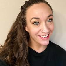 Is there a honky tonk in Casper for line dancing?