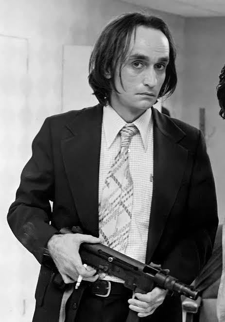 John Cazale in Dog Day Afternoon » BAMF Style
