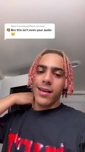 Reply to @brooklyngriffiths hate to break it to y'all but yes this is me  singing😳