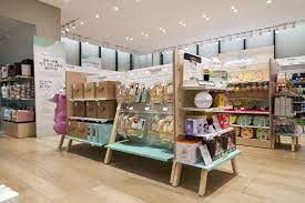 These baby care products take care of your baby's needs, from when he's in the bath, to afterward. Marie S Baby Circle Store By Dalziel Pow Hanam South Korea Retail Design Blog Baby Store Display Retail Design Store Design