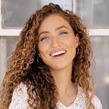 Candace Lacy's Instagram, Twitter & Facebook