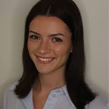 Katherine Crouse's Instagram, Twitter & Facebook