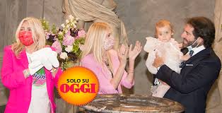 Find the perfect eleonora daniele stock photos and editorial news pictures from getty images. Eleonora Daniele The Unseen Images Of Her Daughter S Baptism Exclusive Newsylist Com