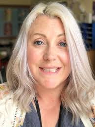 Bibi Silva's Instagram, Twitter & Facebook