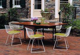 The bertoia side chair, first produced in 1952 by knoll, is part of the bertoia wire collection designed by harry bertoia. Bertoia Side Chair By Knoll Stylepark