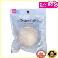 It doesn't fall apart as quickly as the others, and so lasts far longer. Daiso Japan Facial Konjac Puff Konjac Sponge White 1pc Shopee Viá»‡t Nam