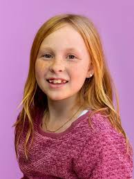 Meet Hannah! Hannah plays Cocoa the Elf and Dolly